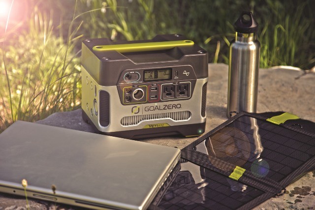 batterie solaire yeti 400
