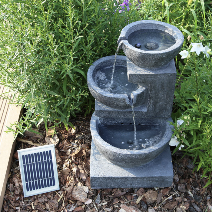 Fontaine de jardin cascade énergie solaire effet pierre amphore