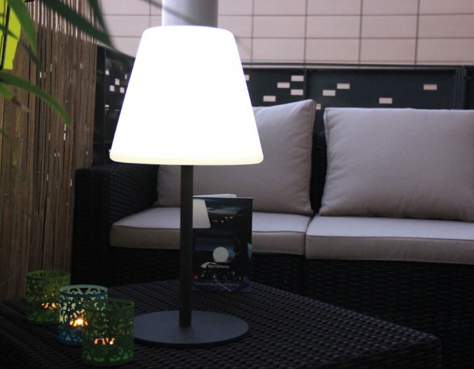 lampe solaire a poser sur table