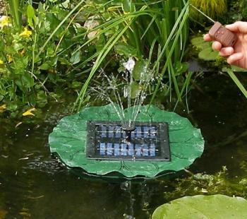 Fontaine Pompe Solaire Flottante Lily Batterie et Led