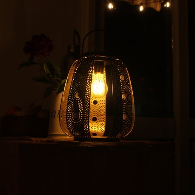 Lampe Solaire de Table Alm&eacute;ria, m&eacute;tal et verre, &agrave; poser ou &agrave; suspendre 30 Lumens