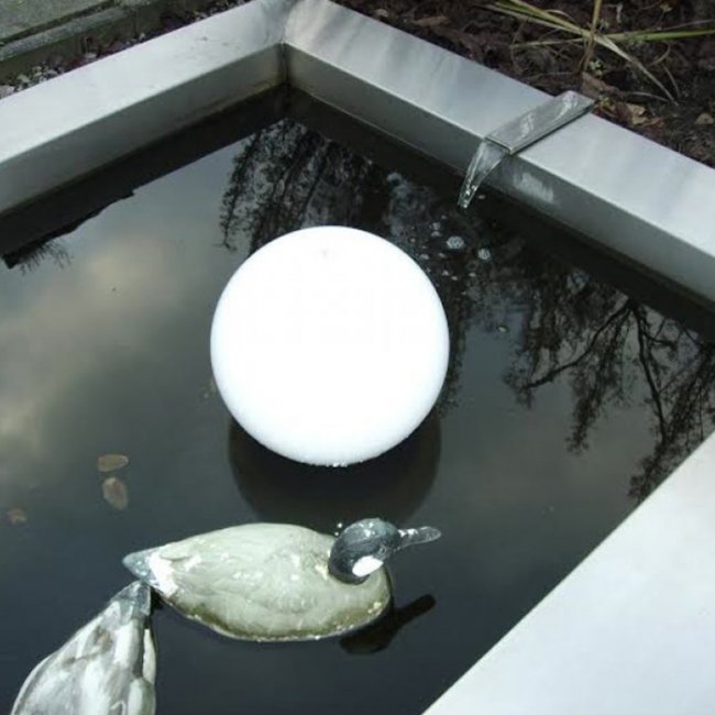 Boule Solaire Lumineuse Flottante Couleurs Changeantes ou Fixes Sans Fil 250 mm IP67