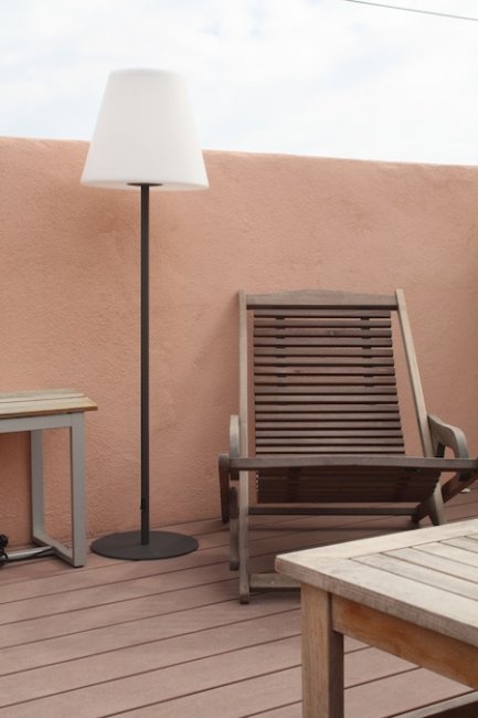Lampe, Lampadaire Solaire de Terrasse Arte 130 Lumens