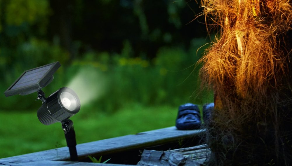 Projecteur Led blanche - PISCINES ET DÉCORS DU SUD