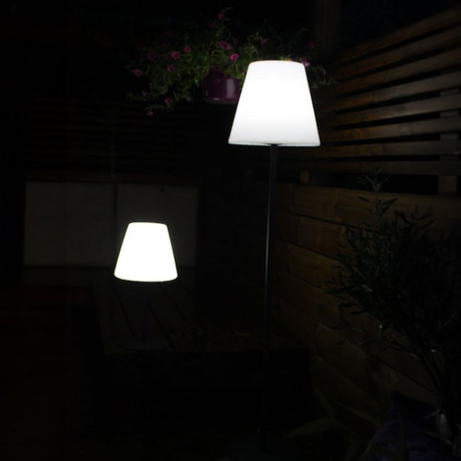 Lampe, Lampadaire Solaire de Terrasse Arte 130 Lumens