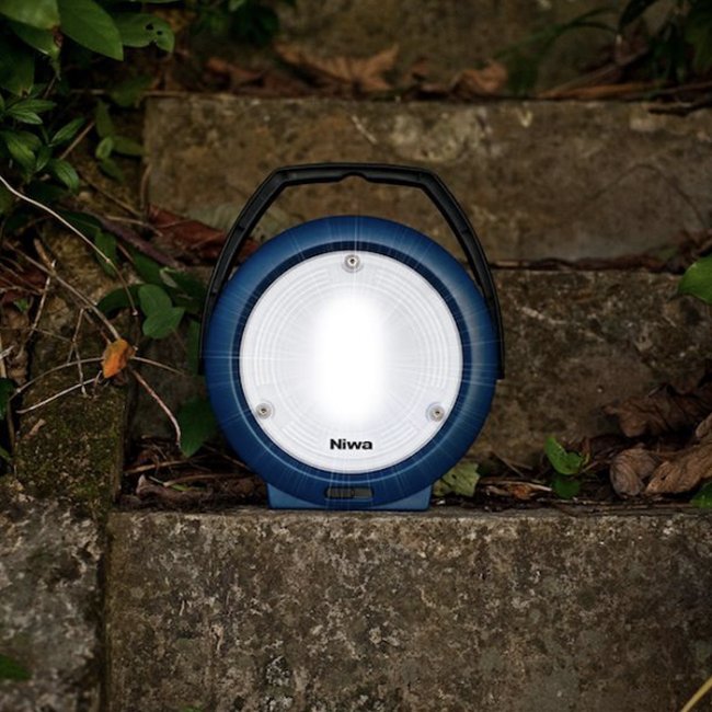 Kit Eclairage Solaire 300 Lumens Chargeur Niwa