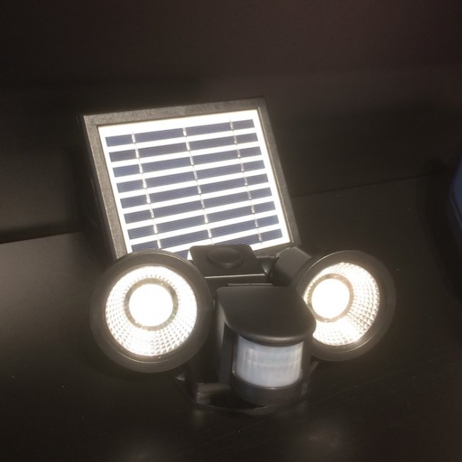Spot Solaire Puissant Double ZS-P 600 Lumens Abs Détecteur de Mouvement 2 Lampes