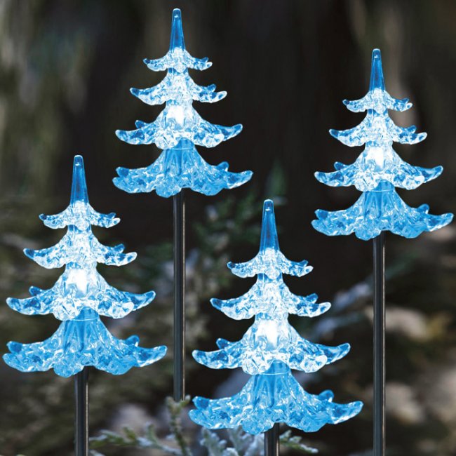 Sapins Solaires Noël sur Tiges Métal Couleurs Changeantes Lot de 4