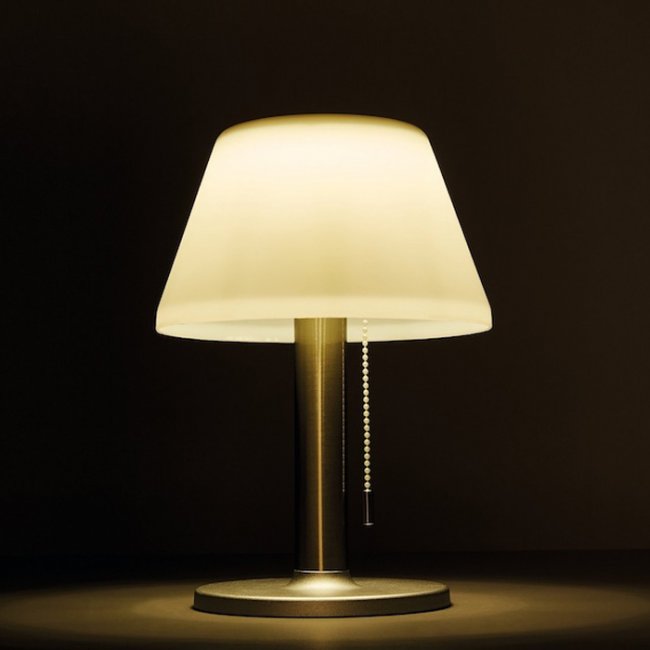 Lampe Solaire de Table Leo 200 Lumens Blanc Chaud 3000°K Dimmable