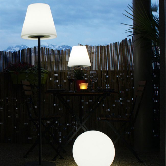 Lampe, Lampadaire Solaire de Terrasse Arte 130 Lumens