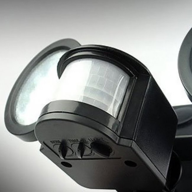 Spot Solaire Puissant Double ZS-P 600 Lumens Abs Détecteur de Mouvement 2 Lampes