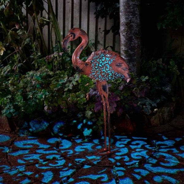 Flamand-rose-solaire-animal-solaire-deco-objetsolaire